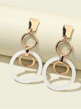 🍀3/$30 Gold and White Interlinked Hoop Drop Earrings - Women Jewelry